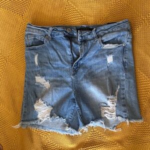 Frayed Hem Distressed Denim Shorts - Blue